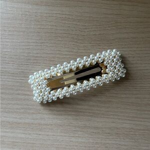 Elegant Pearl Hair Clip - Bundle & Save!!